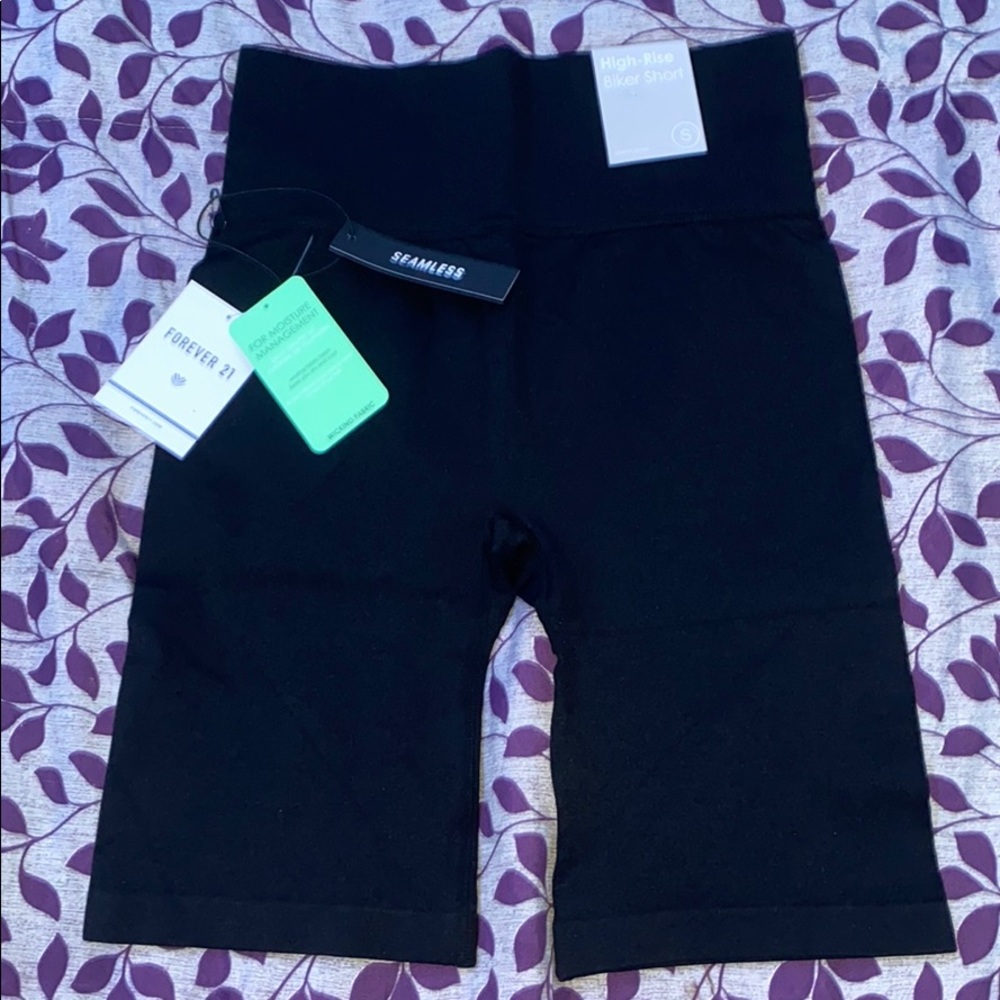 High-Rise Biker Short